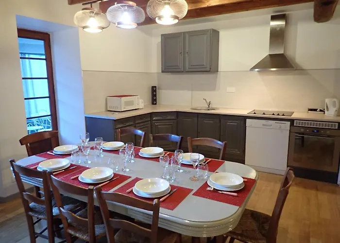 La Treille بيت للعطل